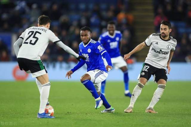 东契奇35+18+9独行侠力克篮网 步行者险胜火箭